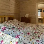 Tolvanniemi By Interhome Casa de Férias Mannila